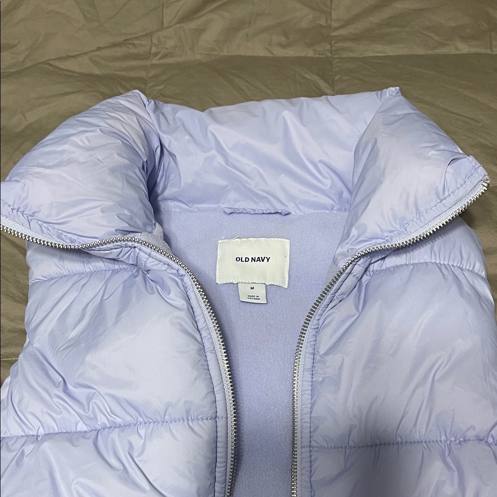 Light Purple Puffer Vest - Picture 4 of 6